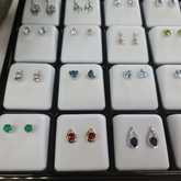 Earrings - Tanzanites and Diamonds of Hermanus - Xplorio™ Hermanus