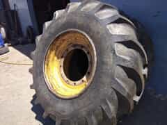 Fitting Tractor Tyre