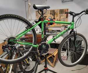 Servicing / Cleaning Bikes