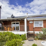 agulhas_accommodation_wings_self_catering_accommodation_porch_1_1642675676_1644491007