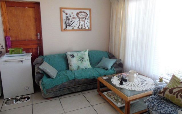 1_bed_living_area_1646396371