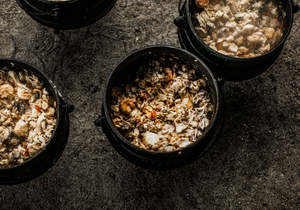 April 2022 Calendar