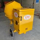 Concrete Mixer - SPH Struisbaai Plant Hire - Xplorio™ L'Agulhas