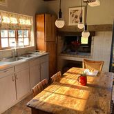 Light Cottage Dining Table - Beloftebos Farm Cottages - Xplorio™ Stanford