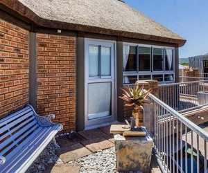 Two Long-Term Rental Apartments Available