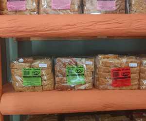 'Heerlike Beskuit' / Rusks: R39.90​​​​​​​ per packet