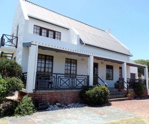 3 Bedroom House For Sale in De Kelders: R1,850,000