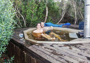Wood-Fired Hot Tub at Witkrans Cone Bush Cottage