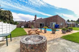 R1,975,000 | 3 Bedroom House For Sale in Bredasdorp