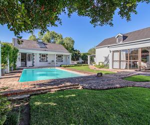 R4,500,000 | 7 Bedroom House For Sale in Bredasdorp