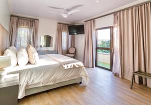 We are going to transform Room 5!