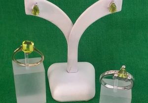Jewellery with Peridot