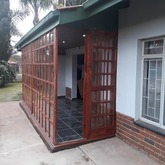 Wooded Sunroom - Thunder Services & Solar - Xplorio™ Gansbaai 