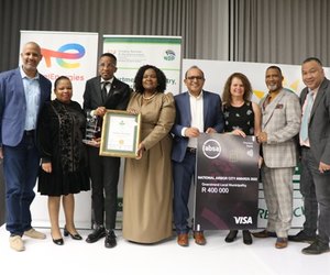 Overstrand Scoops Prestigious National Arbour City Award