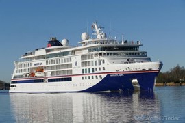 Hermanus Welcomes First Cruise Liner
