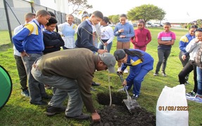 Municipality takes to the soil in Arbour Month