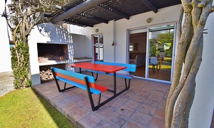 R2,495,000 | 3 Bedroom Apartment For Sale in Struisbaai