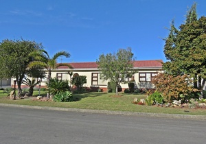 R1,850,000 | 3 Bedroom House For Sale in Bredasdorp