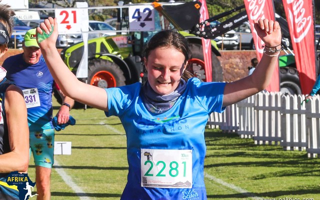 10km_women_junior_winner_Alexis_Nell_1664361310