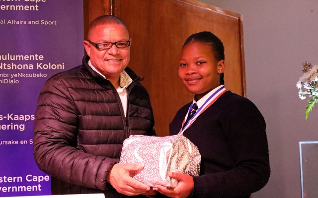 Prize giving - Caledon Museum - Xplorio™ Caledon