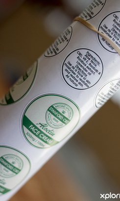 hermanus_media_and_technology_printing_stickers_1668582376