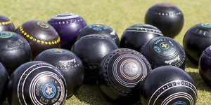 agulhas_things_to_do_bowling_club_bowling_balls_1545305688_1669115521