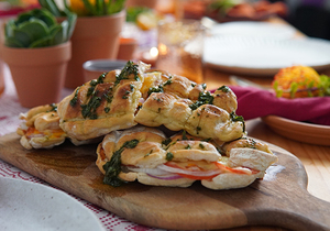 Recipe: Cheese and Chutney Roosterkoek Braaibroodjies