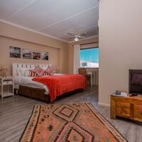 Saxon Lodge - Xplorio™ Gansbaai 